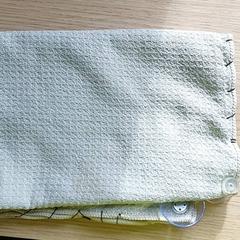 Vêtements & Nappe, a été signalé par Centraal magazijn utilisant iLost