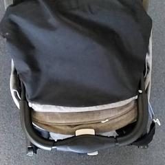 Transporte - Kinderwagen, ha sido reportado por Centraal magazijn con iLost
