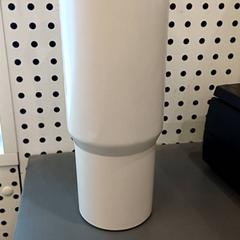Botella para beber crèmekleurig, ha sido reportado por Qbuzz GD Groningen HS con iLost