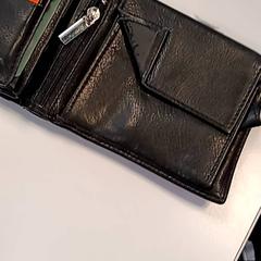 Cartera, segons ha informat U-OV Amersfoort mitjançant iLost