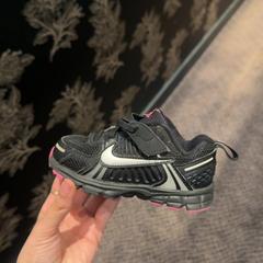 구두, iLost를 사용하여 Van der Valk Hotel Vianen에 보고됨