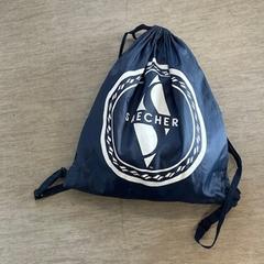 Påse Donkerblauw Skechers, rapporterat av Centraal magazijn med iLost