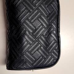 Toilettas & Makeup tas, zoals gemeld door Connexxion Haarlem IJmond met iLost