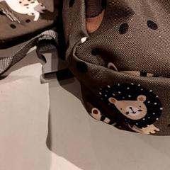 Mochila, ha sido reportado por De Efteling con iLost