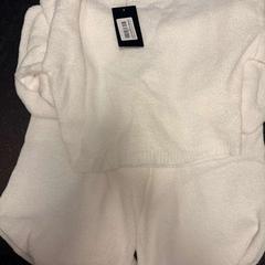 İLost kullanarak Ramada by Wyndham Amsterdam Airport Schiphol tarafından bildirildiği gibi White & Set