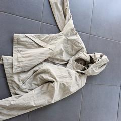 Casaco beige primark, como reportado por Centraal magazijn utilizando o iLost