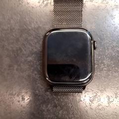 Smartklokke, som rapportert av Rotterdam The Hague Airport ved bruk av iLost