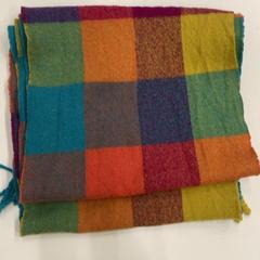 マフラー, segundo informou IKEA神戸 usando iLost