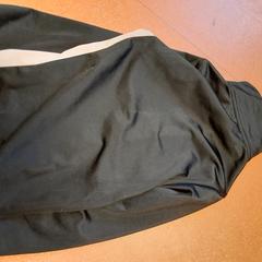 Chaqueta infantil noire, segundo informou TCL usando iLost