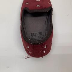 靴 がiLostで IKEA新三郷 によって報告されました