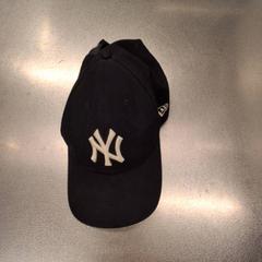 Cap, as reported by IKEA Paris - Italie Deux using iLost