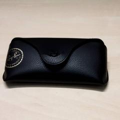 Glasses case, as reported by Arriva Oost-Brabant using iLost