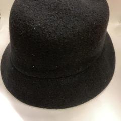 帽子 がiLostで IKEA鶴浜 によって報告されました