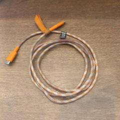 充電器 がiLostで Van der Valk Hotel Gorinchem によって報告されました