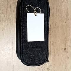 Materiale scolastico - Pennenzak, come riportato da Centraal magazijn utilizzando iLost