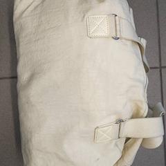 Väska - Draagtas, rapporterat av Regio Antwerpen - Brussel med iLost