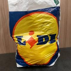 Bolsa de plástico, segundo informou Rotterdam The Hague Airport usando iLost