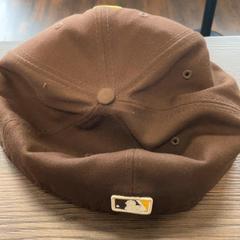 Casquette, a été signalé par Movie Park Germany utilisant iLost