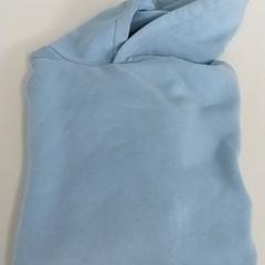 Vestiario - trui, come riportato da Centraal magazijn utilizzando iLost