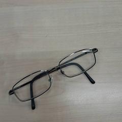 Szemüveg, amint azt IKEA Leangen az iLost segítségével jelentette.