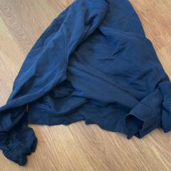 Sweter, zgłoszono przez DGTL Amsterdam 2026 przy użyciu iLost