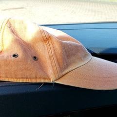 Vêtements - Pet, a été signalé par Regio Oost-Vlaanderen utilisant iLost