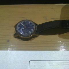 Horloge bruin, zoals gemeld door Pukkelpop met iLost