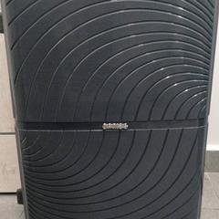 Suitcase اللون رصاصي, as reported by محطة الدمام (الدمام) using iLost