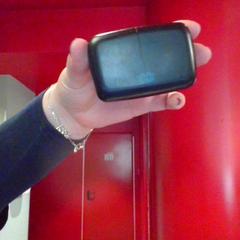 Earphones black, ako bolo nahlásené MEININGER Hotel Roma Termini pomocou iLost