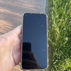 A smartphone، كما تم الإبلاغ عنه عبر iLost