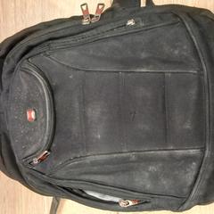 Sac à dos, a été signalé par Pouw Vervoer utilisant iLost