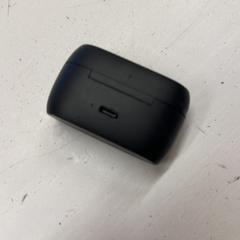 Hörlursfodral oortjes. ase, rapporterat av GVB med iLost