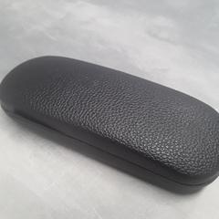 Brillenkoker met bril Zwart, as reported by Arriva Friesland / Groningen using iLost