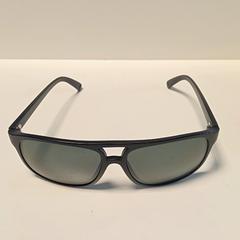 Eguzkitako betaurrekoak zwart, gisa salatu by Breda University of Applied Sciences Mgr. Hopmansstraat iLost erabiliz