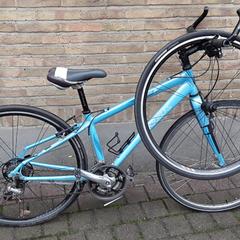 Fiets Trek  Lichtblauw, como reportado por Fietsdepot Hasselt utilizando o iLost
