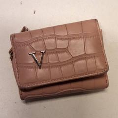 Peněženka, jak nahlášeno Qbuzz ZHN pomocí iLost