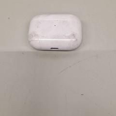 حافظة airpods، كما تم الإبلاغ عنه بواسطة Transdev Gooi en Vechtstreek عبر iLost