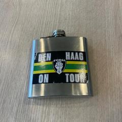 작은 병 Ado Den Haag Sticker, iLost를 사용하여 Van Heugten Tours에 보고됨