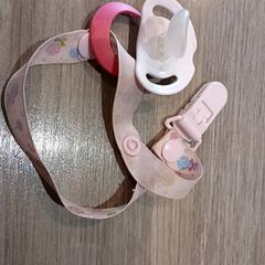 Tettarella speenje, come riportato da Van der Valk Hotel Vianen utilizzando iLost