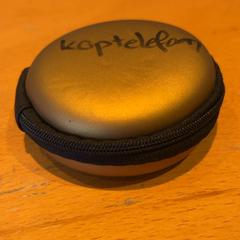 Carteira, segundo informou Pathé Ede usando iLost