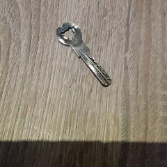 Klíč, jak nahlášeno EBS Tramplein pomocí iLost