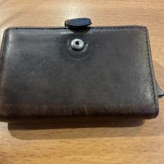 Kartenhalter Qasem, gemeldet von Gemeente Amsterdam - Bureau Gevonden Voorwerpen über iLost