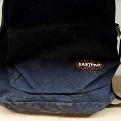 가방 Blauw, iLost를 사용하여 Qbuzz GD Groningen Peizerweg에 보고됨