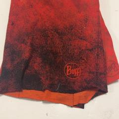 Nakkevarmer Buff, som rapportert av Koninklijk Theater Carré ved bruk av iLost