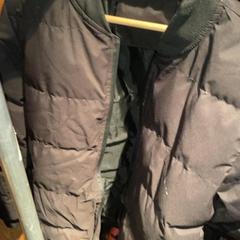 Bunda black, jak nahlášeno Club Nyx/Exit Café pomocí iLost