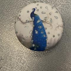 İLost kullanarak IKEA Tokyo-Bay tarafından bildirildiği gibi ミラー