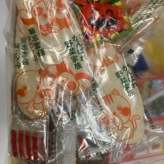 お菓子, ha sido reportado por IKEA神戸 con iLost