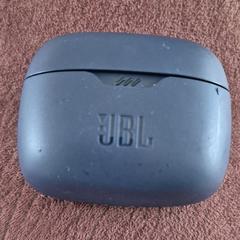 JBL lader/bewaardoosje voor oordopjes, as reported to iLost