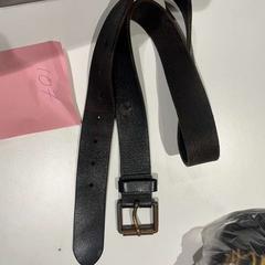 Bälten, rapporterat av Amsterdam ID Aparthotel med iLost