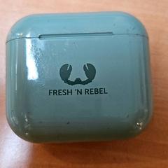 Øretelefoner, som rapportert av Gemeente Zutphen ved bruk av iLost